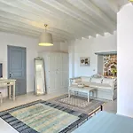 9 Muses Exclusive Aparthotel