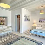 9 Muses Exclusive Aparthotel Grikos Bay (Patmos)