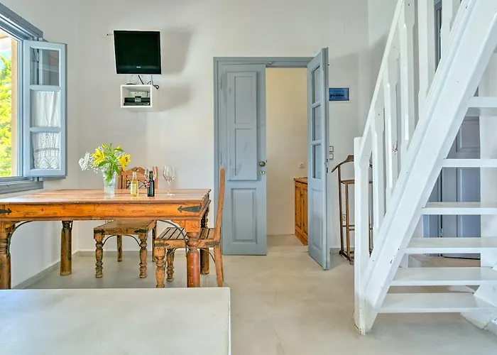 9 Muses Exclusive Lägenhetshotell Grikos Bay (Patmos)