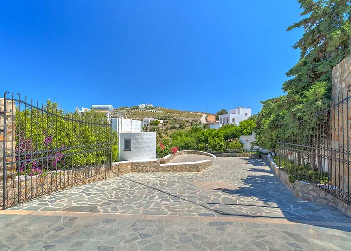 9 Muses Exclusive Lägenhetshotell Grikos Bay (Patmos)
