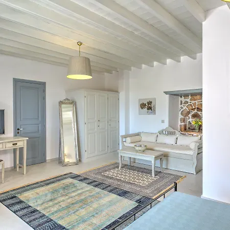 9 Muses Exclusive Aparthotel