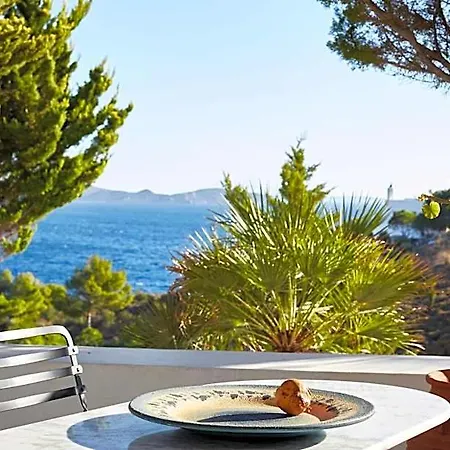 9 Muses Exclusive Apartahotel Grikos Bay (Patmos)