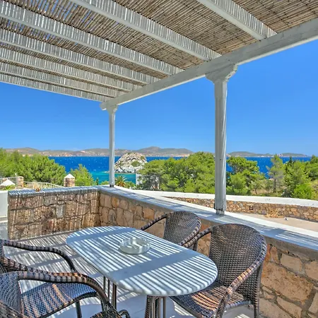 9 Muses Exclusive Grikos Bay (Patmos)